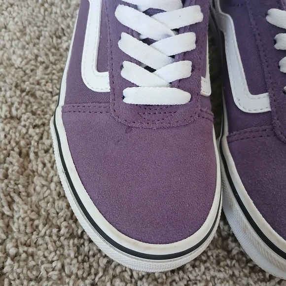 Vans Purple and White Girls Casual Shoes - Picture 10 of 11
